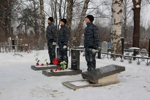 В Ярославле отметили День Неизвестного солдата