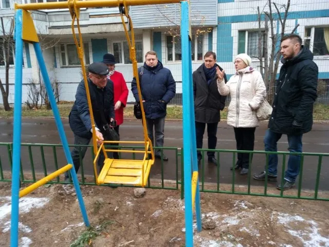 В Ярославле проверили ремонт дворов во Фрунзенском районе