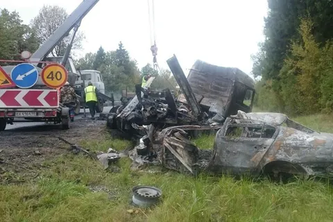 В Ярославской области на федеральной трассе заживо сгорели люди