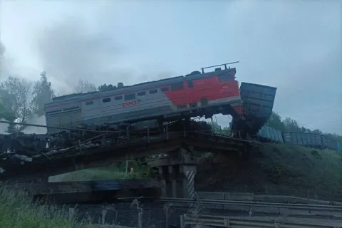 Ярославский губернатор выразил соболезнования после крушения двух поездов