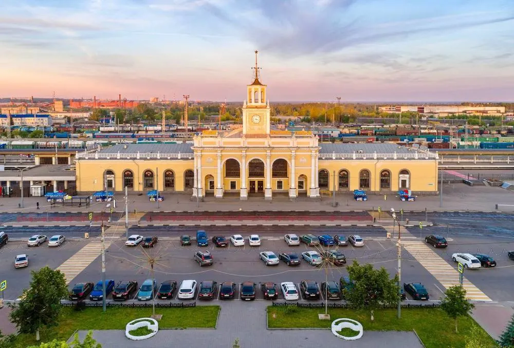 Платную парковку на Ярославле-Главном оценили в 20 миллионов