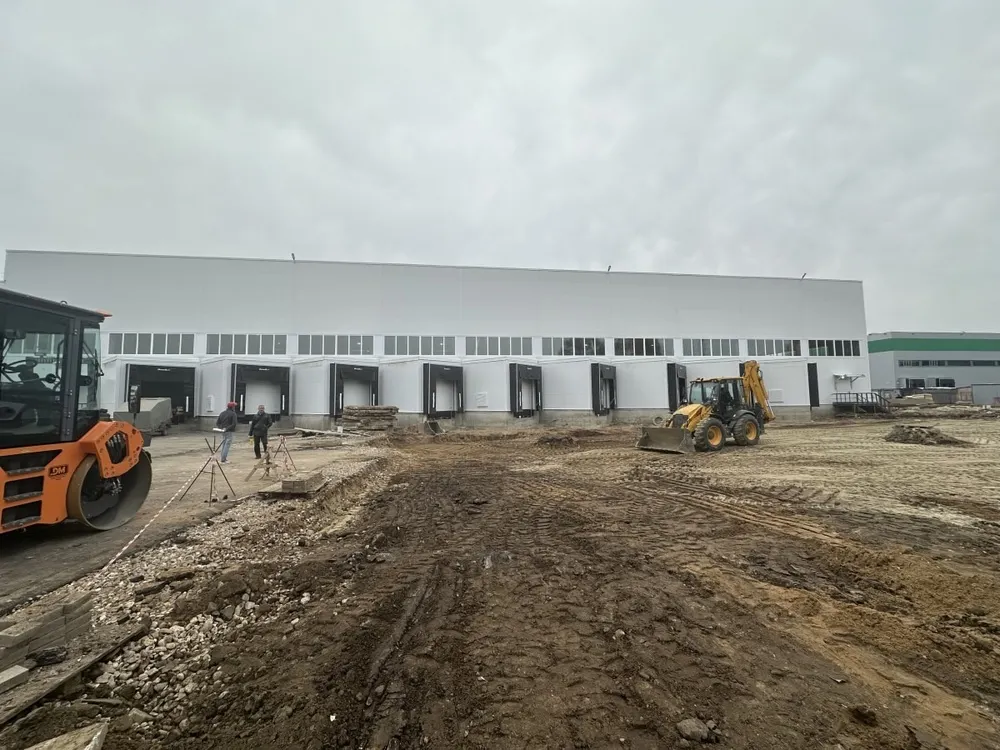 На месте завода «Холодмаш» в Ярославле построили склад
