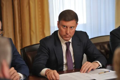 Дмитрий Миронов встретился с активистами ярославского штаба Общероссийского народного фронта