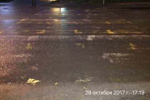 В нескольких районах Ярославля стерлась новая пластиковая разметка