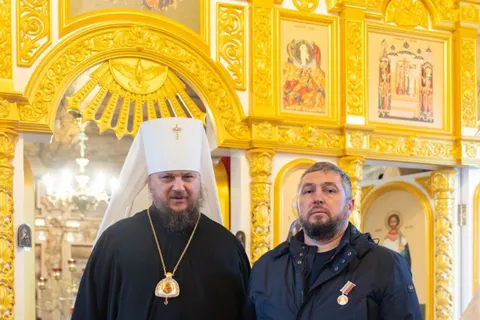Михаил Крупин построил храм на своей малой родине
