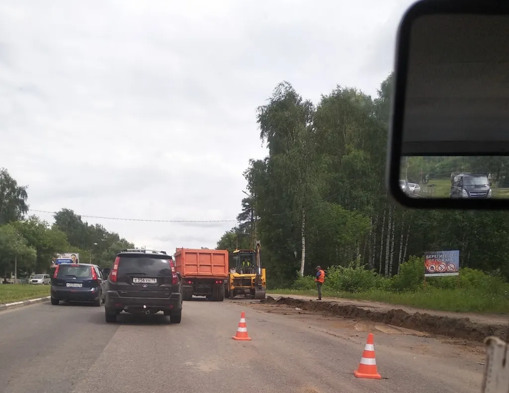 В Ярославле на проспекте Авиаторов начался долгожданный ремонт дороги