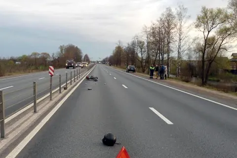 В Ярославской области мопед врезался в дорожное ограждение