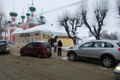 В Ярославской области столкнулись четыре автомобиля