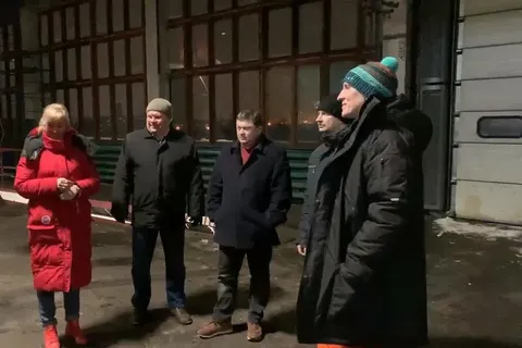 «Трактор редкий зверь»: мэрия решила показать, как убирается Ярославль