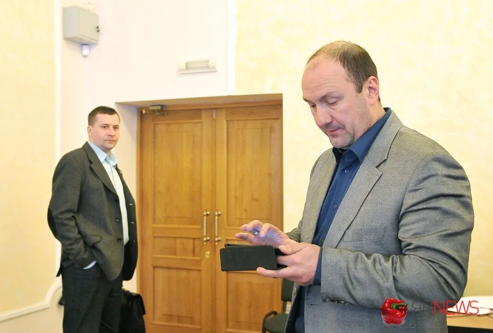 Почему директора «Ясных зорей» в Ярославле назначают «на раз», а директора «Яргорэлектротранса» не могут назначить несколько месяцев