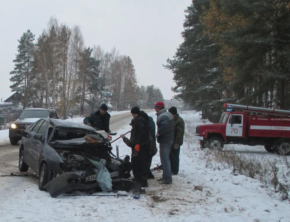 В Мышкинском районе столкнулись два автомобиля – есть пострадавшие