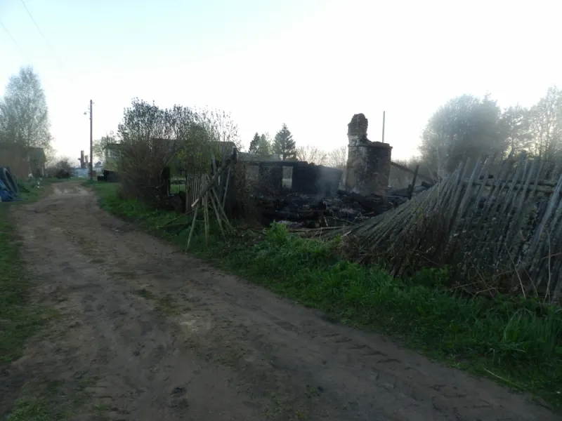 Под Ярославлем в огне погибла пожилая женщина