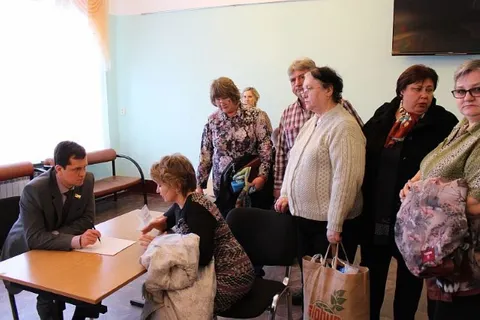 Около 400 ярославцев пришли на очередную встречу с депутатами муниципалитета