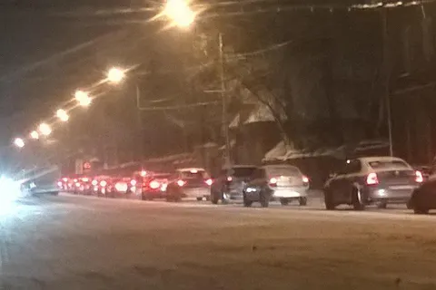 Ярославцы попали в пробки: Яндекс окрасился красным