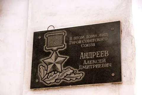 В Ярославле закроют дом-памятник, разрушенный бомжами