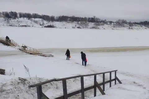 В Тутаеве с пешей переправы через Волгу ушла вода