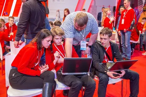 «Ростелеком» обеспечил телекоммуникационной инфраструктурой участников Всероссийского форума «ПроеКТОриЯ»