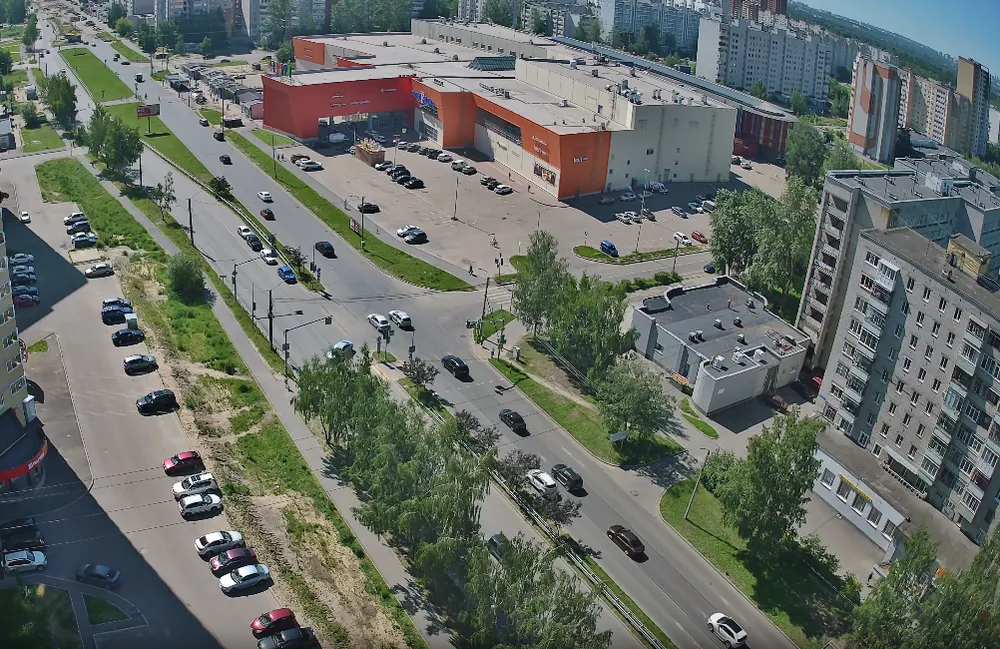 Ярославцы за Волгой пожаловались на химический запах ночью