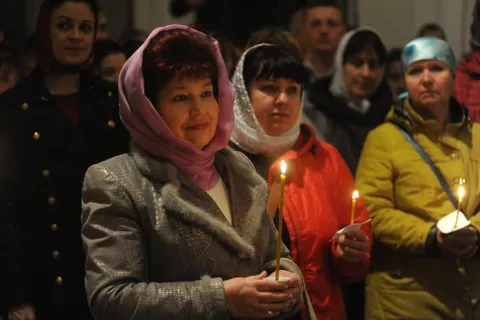 Ярославцы побывали на праздничных пасхальных службах