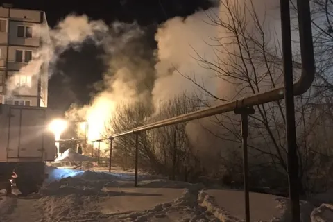 Город в Ярославской области превратился в долину гейзеров