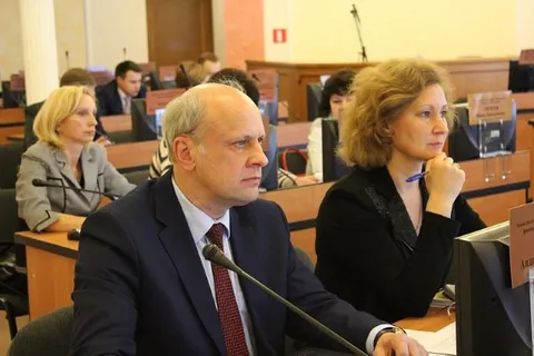 Докладывать на депутатских слушаниях муниципалитета Ярославля будет Дмитрий Секретарев