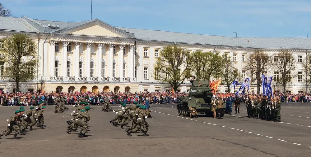 Парад Победы в Ярославле: фоторепортаж 