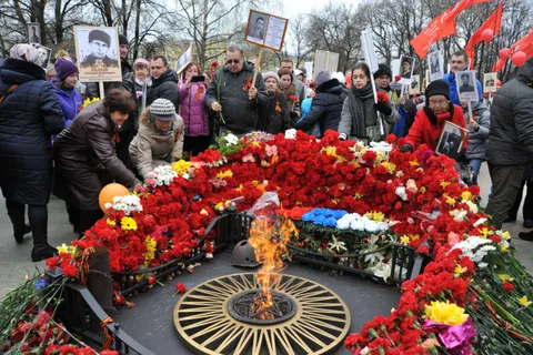 В строю «Бессмертного полка» прошли пятнадцать тысяч ярославцев