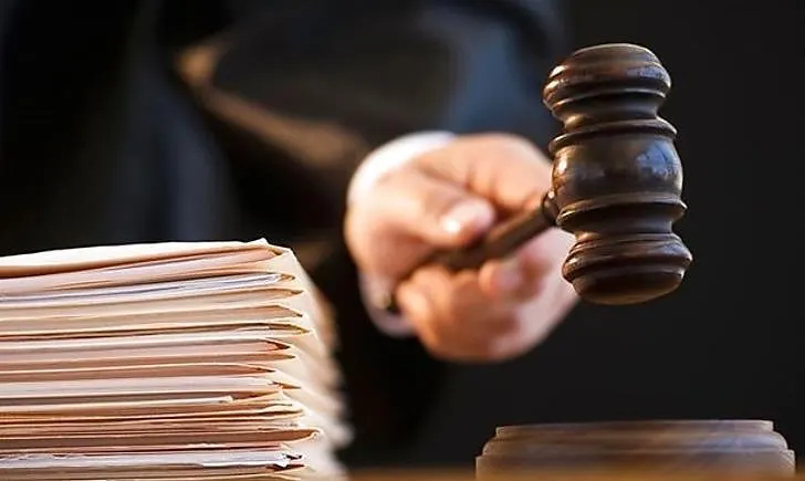 В Ярославле будут судить 18-летнего парня, обокравшего пятнадцать машин