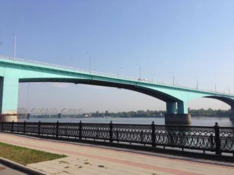 Октябрьский мост в Ярославле откроют к началу учебного года