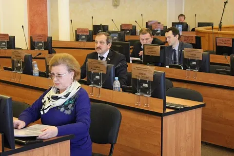 Ярославские депутаты готовятся к заседанию муниципалитета