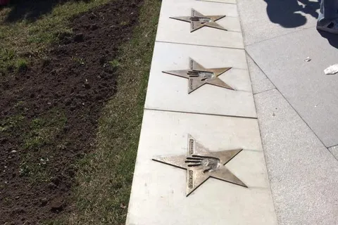 В Ярославле появилась звезда летчика-космонавта Адриана Николаева