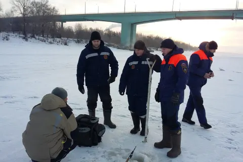 Спасатели Ярославля патрулируют Волгу и Которосль