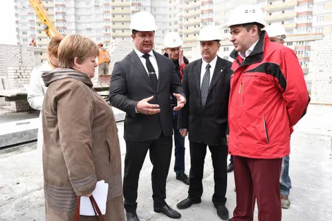 Во Фрунзенском районе Ярославля продолжается строительство двух детских садов