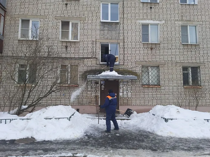 В Ярославле массово болеют дворники и чиновники