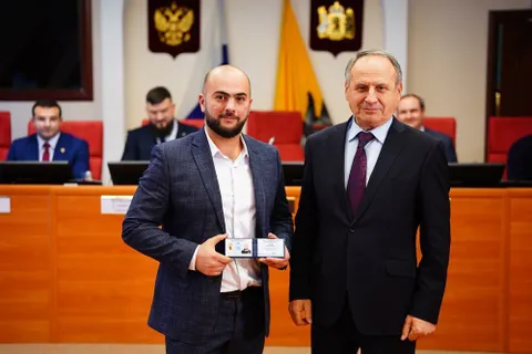 В Ярославской областной Думе прошло первое заседание молодежного парламента