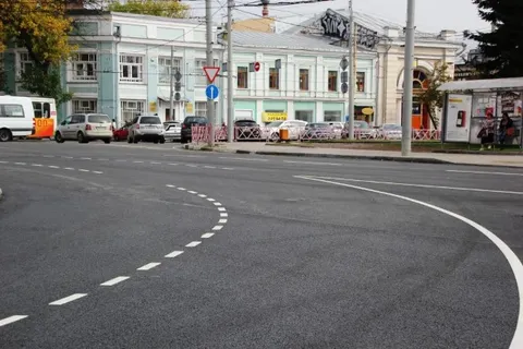 Ремонтные работы на площади Волкова в Ярославле практически завершены