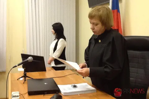 Леонид Комаров арестован на два месяца