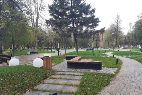 Ярославские скверы на площади Труда прошли техническую приемку