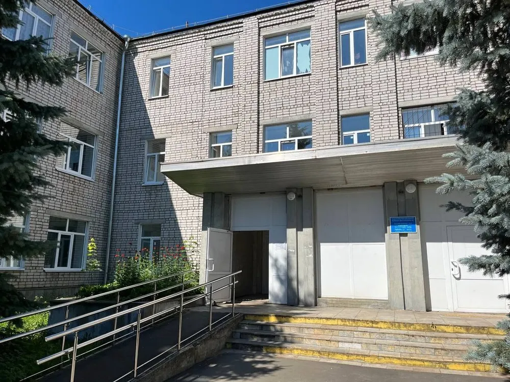 В Рыбинске на пять месяцев задержали ремонт городской больницы