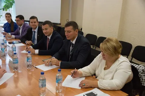 В Ярославской областной Думе приняли делегацию Законодательного собрания Ленинградской области
