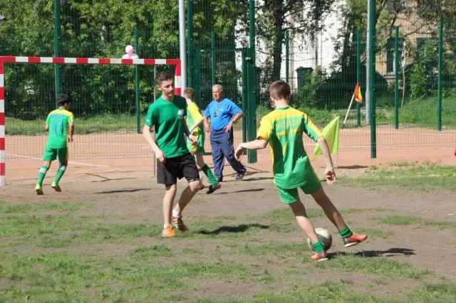 В Ярославле открыли новую спортивную площадку