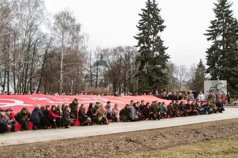 В Ярославль прибыла марш-эстафета «Звезда нашей Великой Победы»