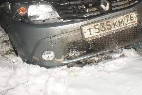 В Ярославской области рейсовый автобус столкнулся с иномаркой