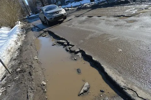 Отремонтированные дороги в Ярославле смываются вместе с дождем