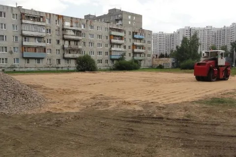 Депутаты муниципалитета Ярославля проверили, как идет строительство социальных объектов
