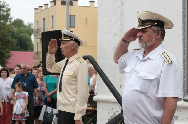 В Ярославле прошел праздник в честь Дня Военно-морского флота
