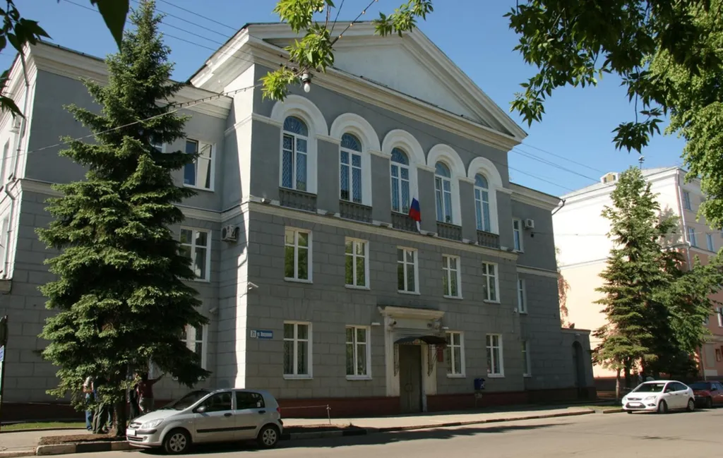 Мать и приемных родителей девочки будут судить в Ярославле