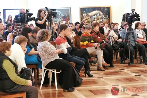 В Ярославль приехал режиссер Кирилл Серебрянников. Фоторепортаж