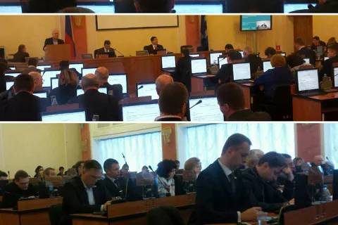 Анатолий Лисицын выступил с отчетом на заседании муниципалитета Ярославля