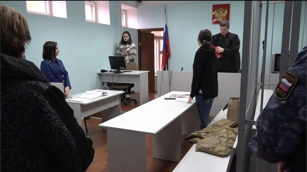 Сотрудница ярославского ЗАГСа состояла в ОПГ